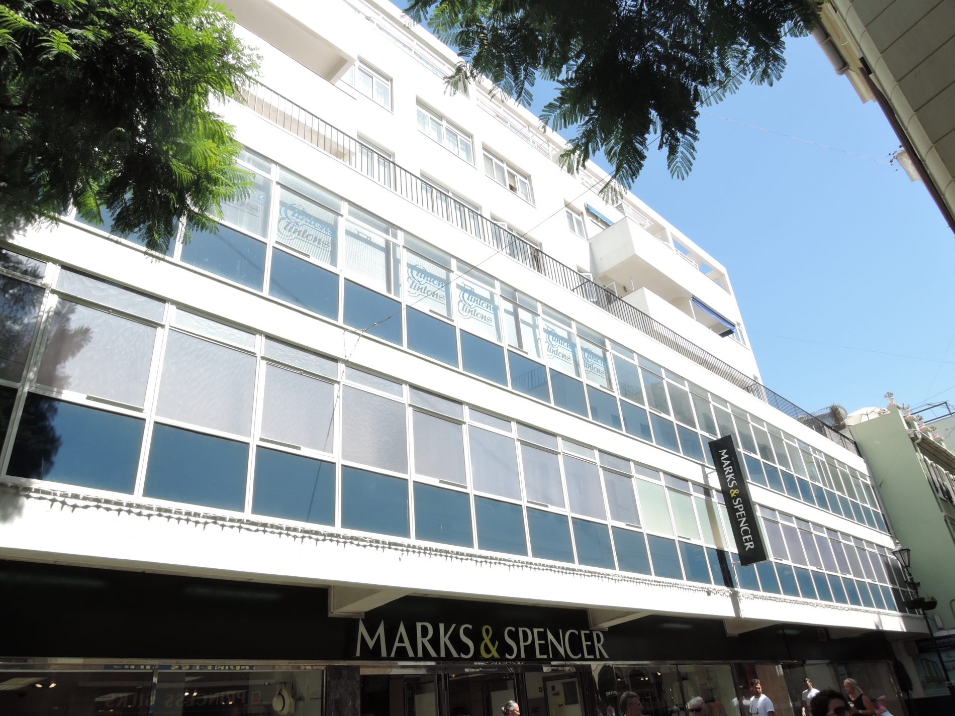 Studio in Gibraltar Heights 0782O Gibraltar Properties BFA